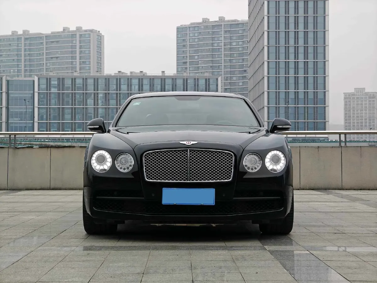 2016 Bentley Flying Spur 4.0T 507HP V8 8AT,autocango,china used car exporter,china ev exporter,chinese used car exporter,chinese used ev exporter