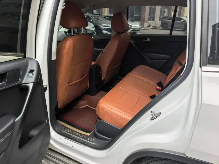 2017 MAXUS T60 2.0T 224HP L4 6AT,autocango,china used car exporter,china ev exporter,chinese used car exporter,chinese used ev exporter