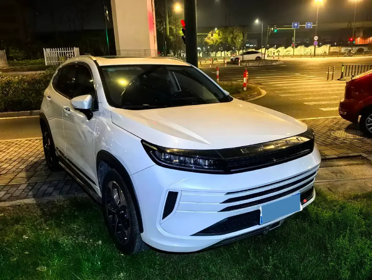 2019 Exceed LX 1.6T 197HP L4 7DCT,autocango,china used car exporter,china ev exporter,chinese used car exporter,chinese used ev exporter