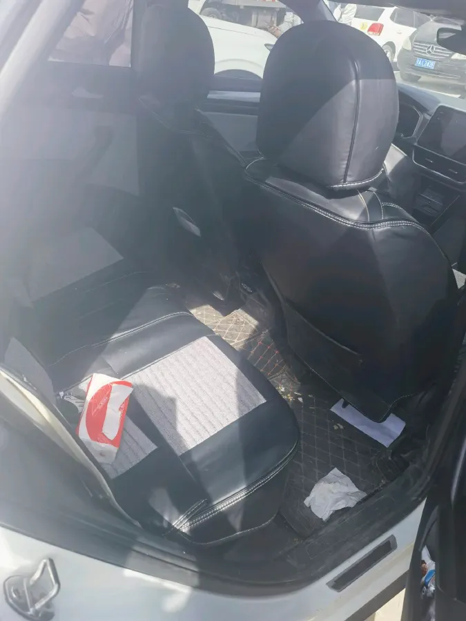 2023 Volkswagen T-Roc 1.5T 160HP L4 7DCT,autocango,china used car exporter,china ev exporter,chinese used car exporter,chinese used ev exporter