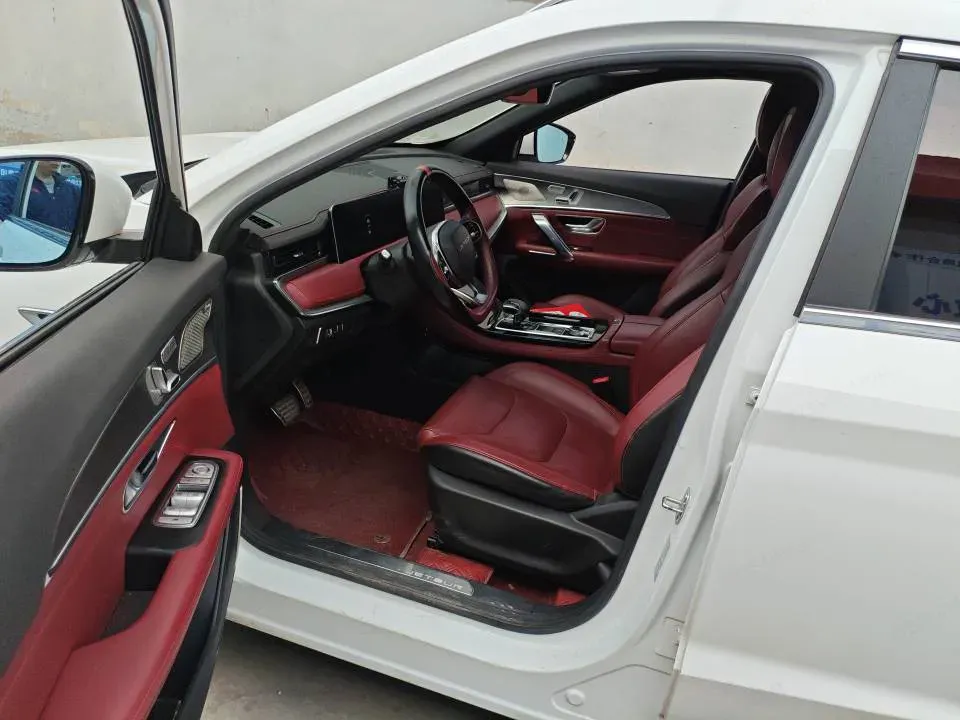 2021 Chery Tiggo 8 Plus 1.6T 197HP L4 7DCT,autocango,china used car exporter,china ev exporter,chinese used car exporter,chinese used ev exporter