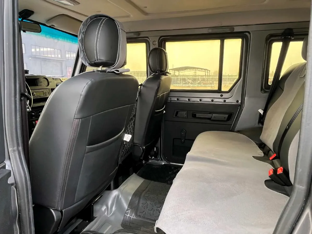 2023 BAW 212 2.4T 211HP L4 6MT,autocango,china used car exporter,china ev exporter,chinese used car exporter,chinese used ev exporter