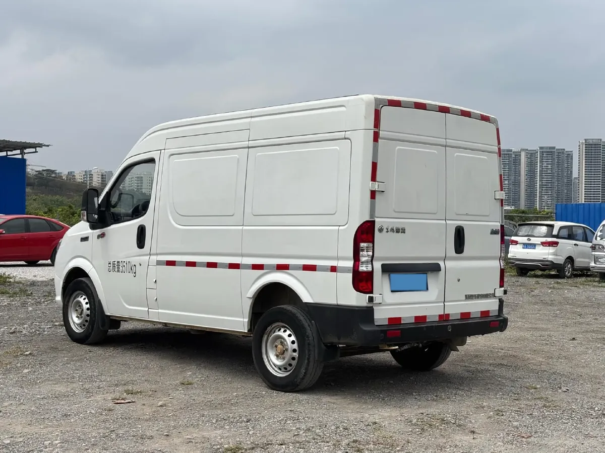 2018 DongFeng DFAC YuFeng 2.5T 136HP L4 6MT,autocango,china used car exporter,china ev exporter,chinese used car exporter,chinese used ev exporter