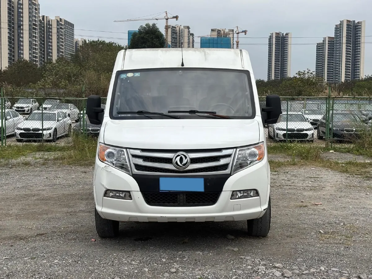 2018 DongFeng DFAC YuFeng 2.5T 136HP L4 6MT,autocango,china used car exporter,china ev exporter,chinese used car exporter,chinese used ev exporter