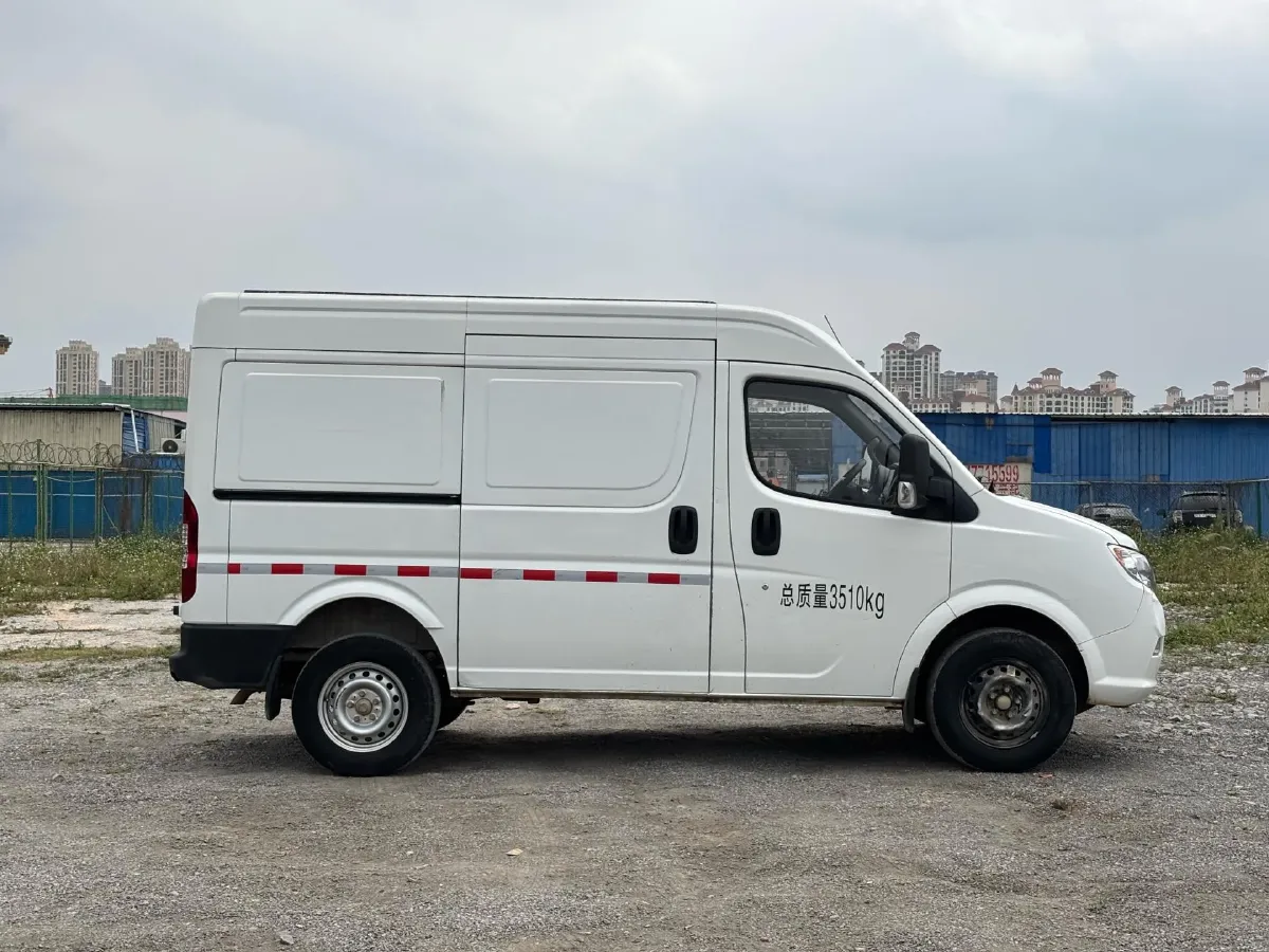 2018 DongFeng DFAC YuFeng 2.5T 136HP L4 6MT,autocango,china used car exporter,china ev exporter,chinese used car exporter,chinese used ev exporter