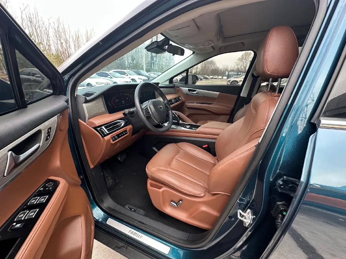 2020 HaiMa 7X 1.6T 195HP L4 6AT,autocango,china used car exporter,china ev exporter,chinese used car exporter,chinese used ev exporter