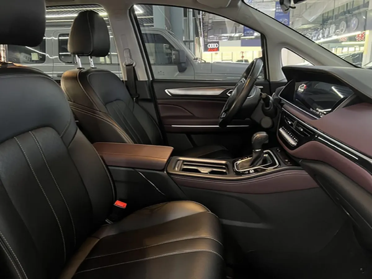 2021 GAC Trumpchi M6 1.5T 169HP L4 6AT,autocango,china used car exporter,china ev exporter,chinese used car exporter,chinese used ev exporter