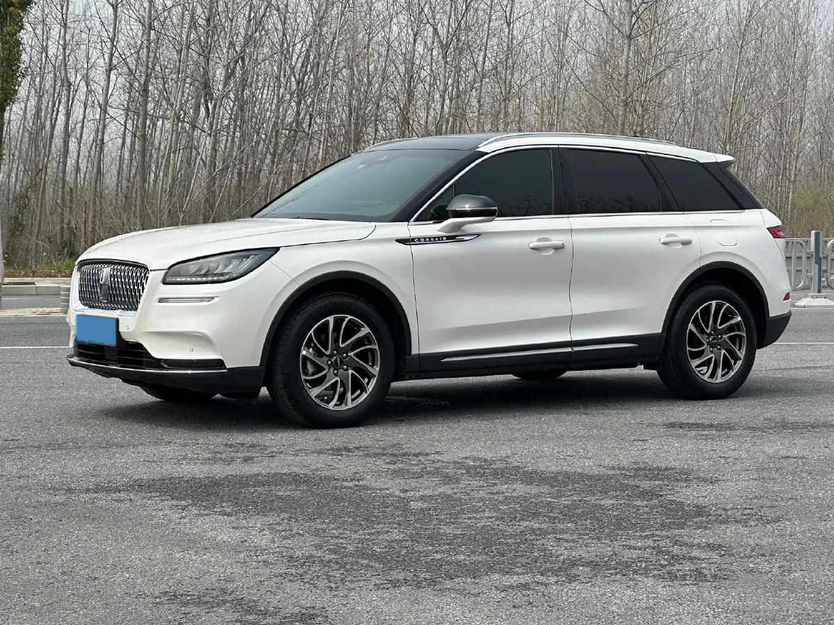 2021 Lincoln Corsair 2.0T 245HP L4 8AT,autocango,china used car exporter,china ev exporter,chinese used car exporter,chinese used ev exporter