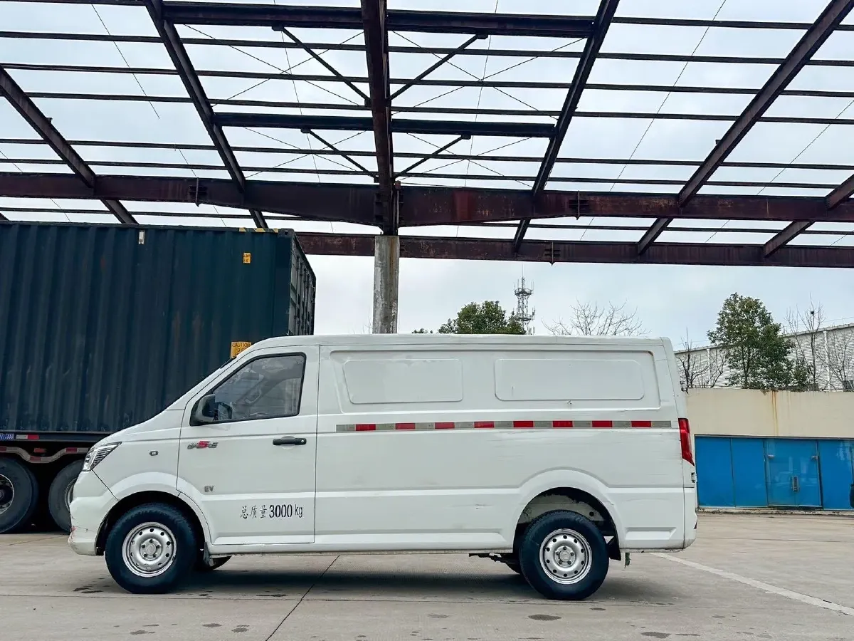 2020 DongFeng Aeolus YiXuan EV BEV 47.7KWH,autocango,china used car exporter,china ev exporter,chinese used car exporter,chinese used ev exporter