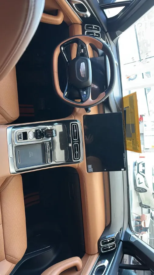 2025 Geely StarRay 1.5T 181HP L4 7DCT,autocango,china used car exporter,china ev exporter,chinese used car exporter,chinese used ev exporter