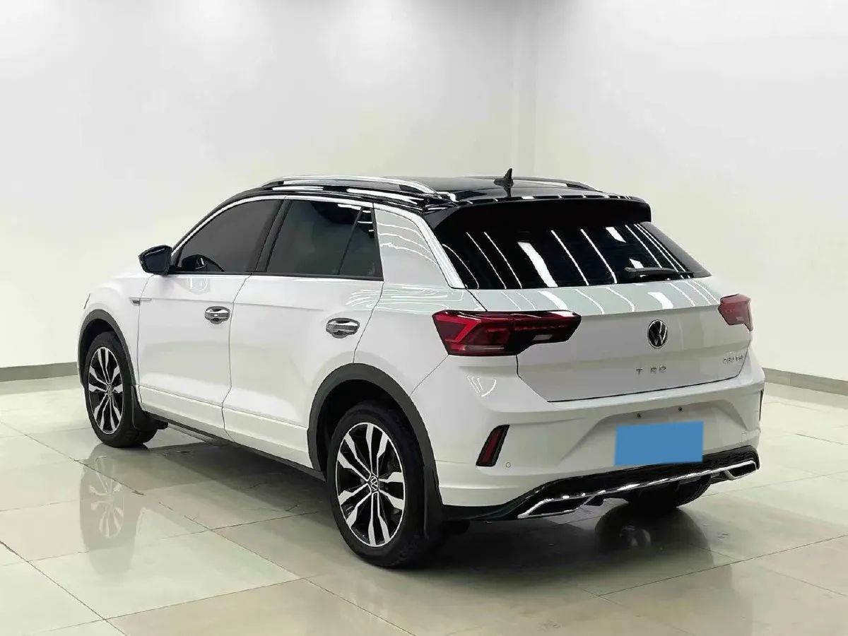 2022 Volkswagen T-Roc 1.4T 150HP L4 7DCT,autocango,china used car exporter,china ev exporter,chinese used car exporter,chinese used ev exporter