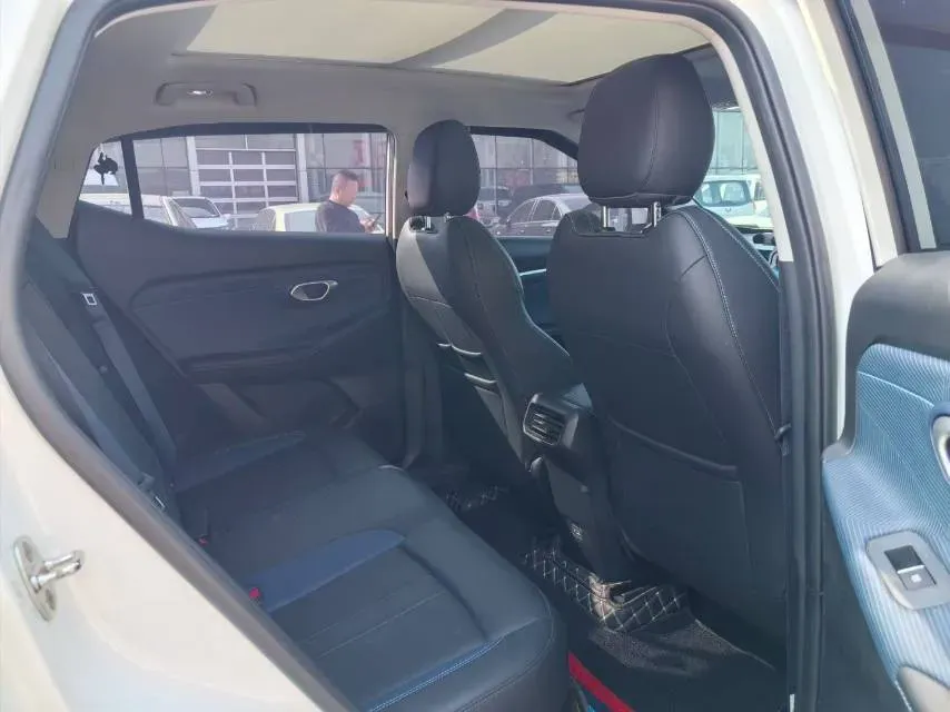 2023 GAC Trumpchi GS3 1.5T 177HP L4 7DCT,autocango,china used car exporter,china ev exporter,chinese used car exporter,chinese used ev exporter