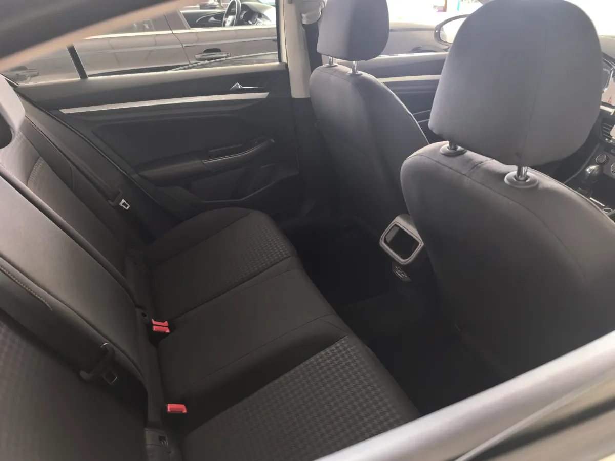 2018 Volkswagen Bora 1.5L 110HP L4 6AT,autocango,china used car exporter,china ev exporter,chinese used car exporter,chinese used ev exporter