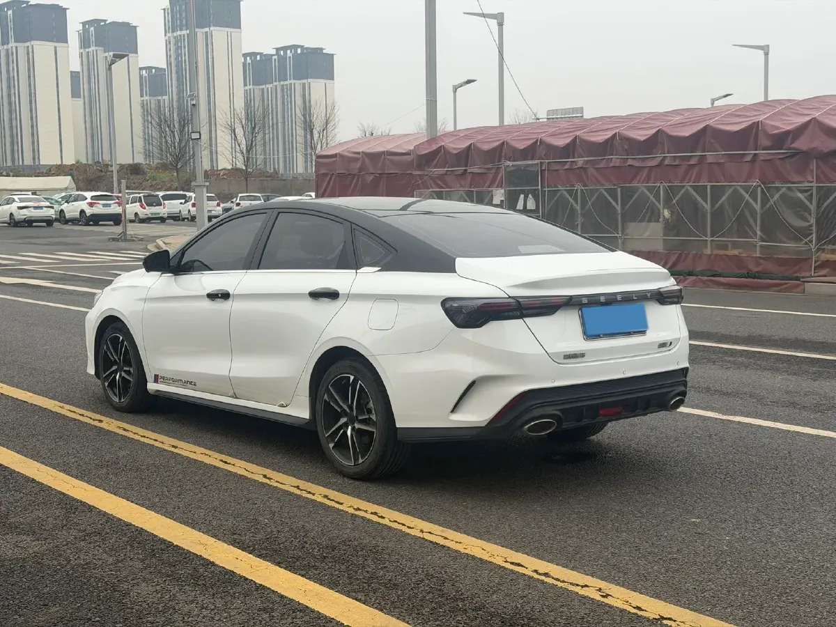 2022 Geely Binray 1.5T 181HP L4 7DCT,autocango,china used car exporter,china ev exporter,chinese used car exporter,chinese used ev exporter