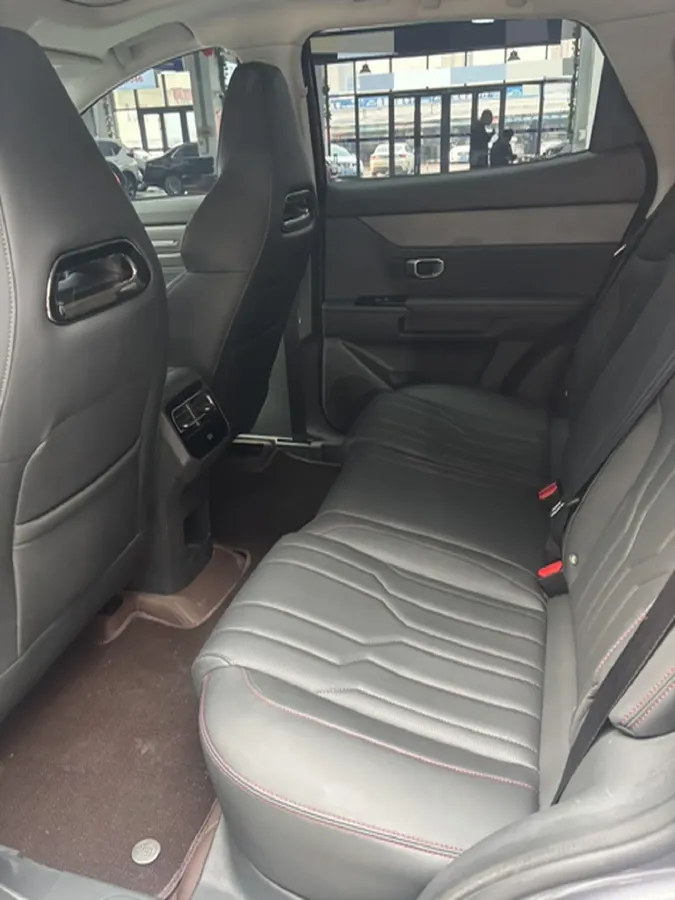 2025 Jetour X90 Plus 1.6T 197HP L4 7DCT,autocango,china used car exporter,china ev exporter,chinese used car exporter,chinese used ev exporter