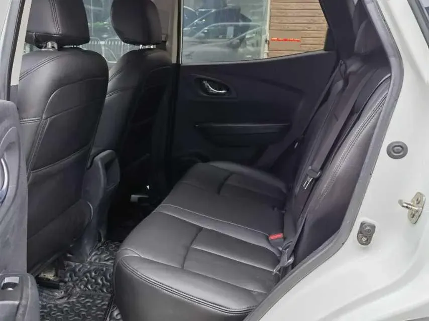 2017 Renault Kadjar 2.0L 150HP L4 CVT,autocango,china used car exporter,china ev exporter,chinese used car exporter,chinese used ev exporter