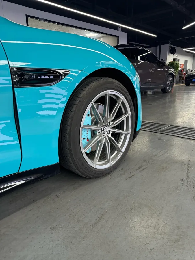 2024 MI SU7 BEV 73.6KWH,autocango,china used car exporter,china ev exporter,chinese used car exporter,chinese used ev exporter