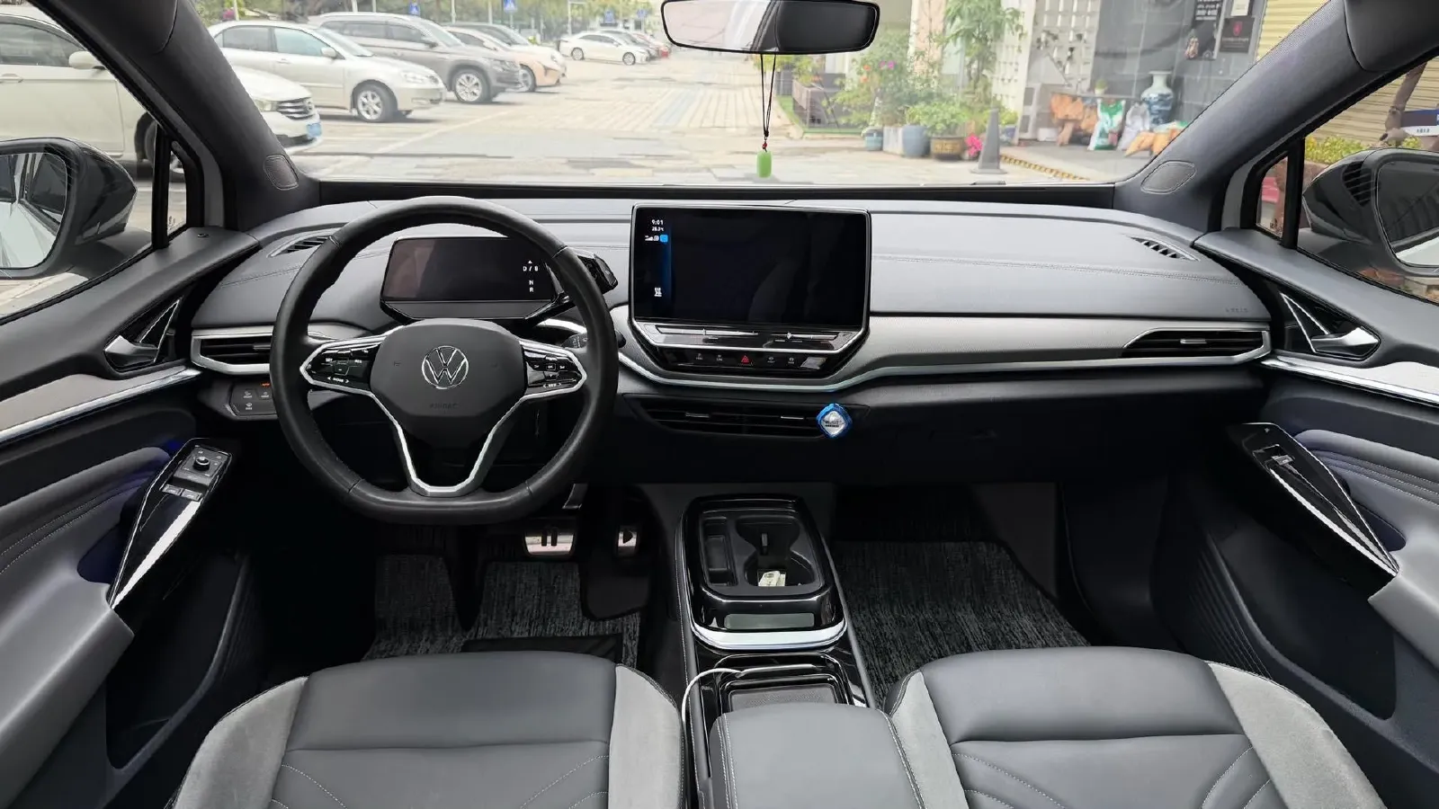 2022 Neta S Range Extended 231HP REEV 43.51KWH,autocango,china used car exporter,china ev exporter,chinese used car exporter,chinese used ev exporter