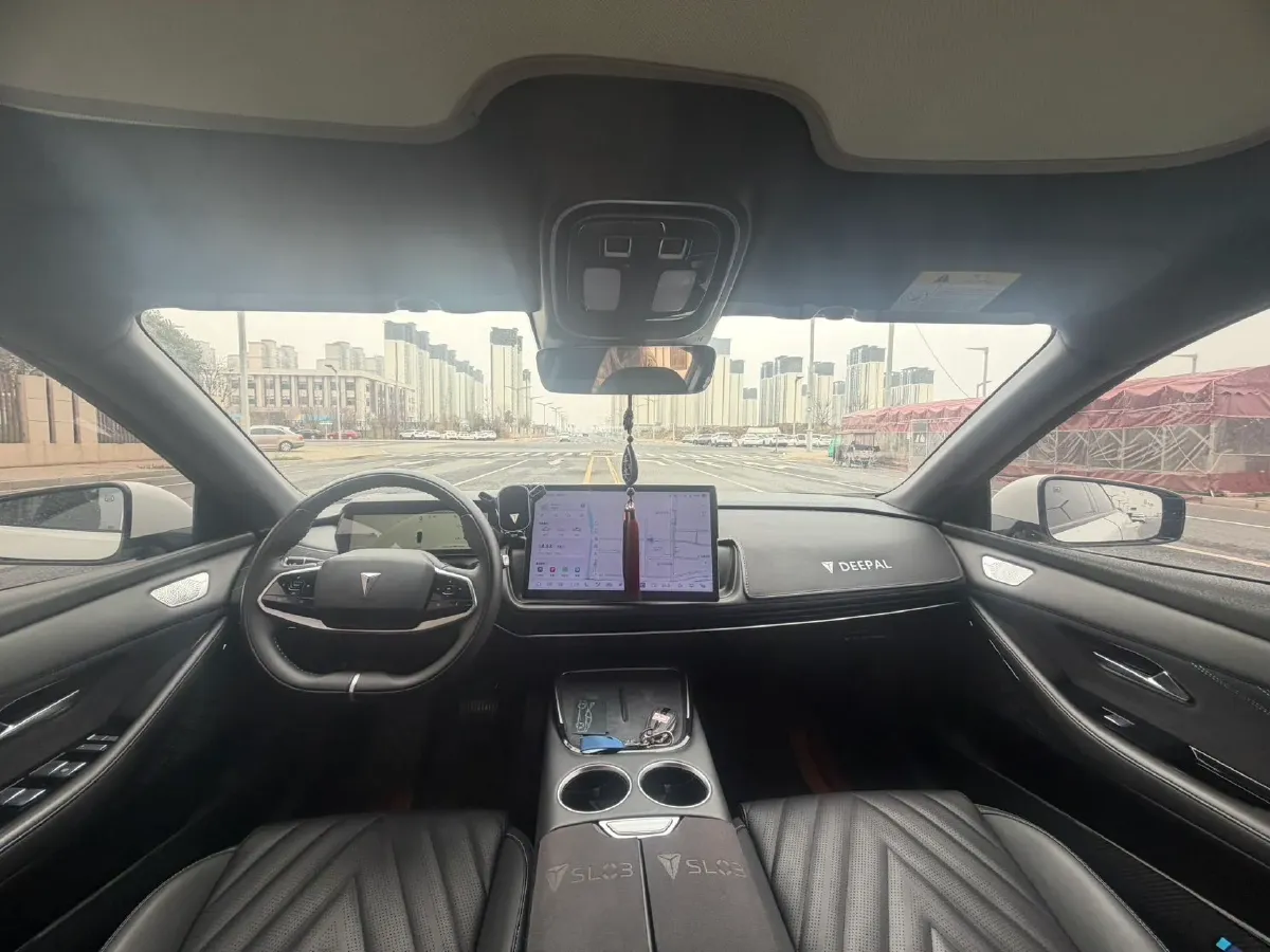 2023 Deepal SL03 1.5L 95HP L4 REEV 28.39KWH,autocango,china used car exporter,china ev exporter,chinese used car exporter,chinese used ev exporter