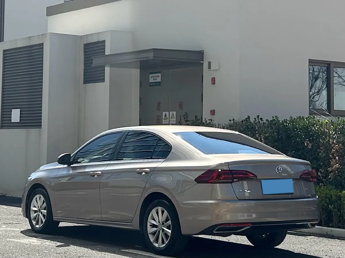 2020 Volkswagen Bora 1.5L 113HP L4 6AT,autocango,china used car exporter,china ev exporter,chinese used car exporter,chinese used ev exporter