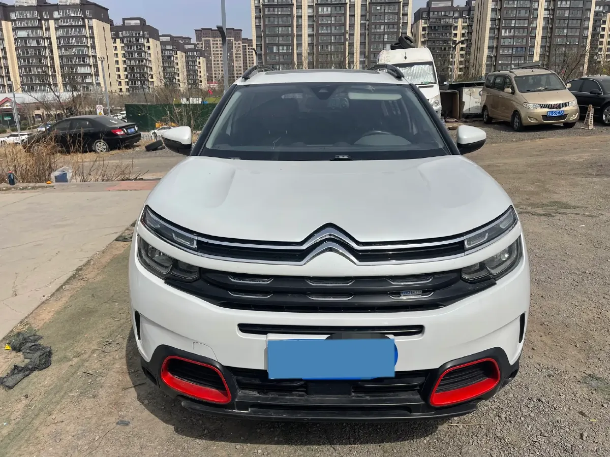 2017 Citroen C5 Aircross 1.8T 204HP L4 6AT,autocango,china used car exporter,china ev exporter,chinese used car exporter,chinese used ev exporter