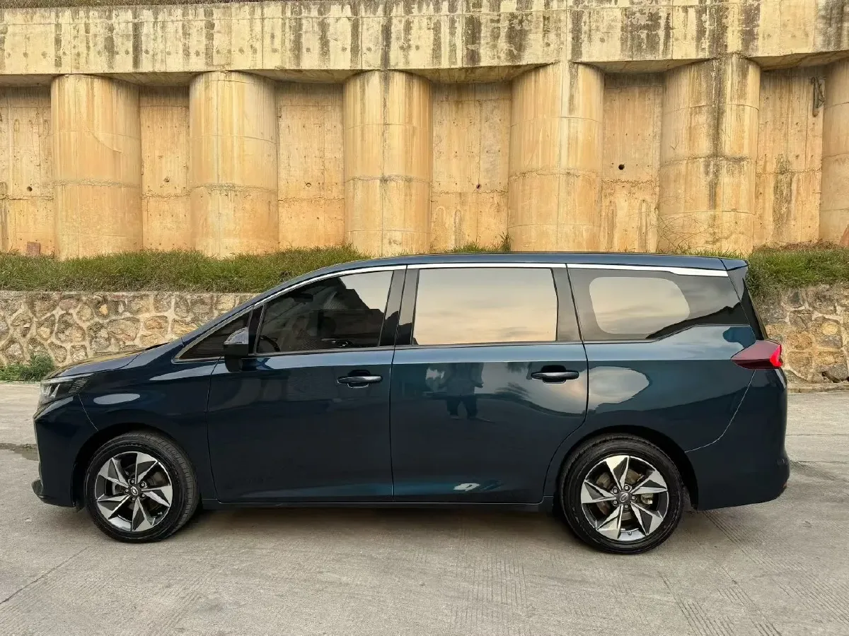 2023 GAC Trumpchi M6 1.5T 177HP L4 7DCT,autocango,china used car exporter,china ev exporter,chinese used car exporter,chinese used ev exporter