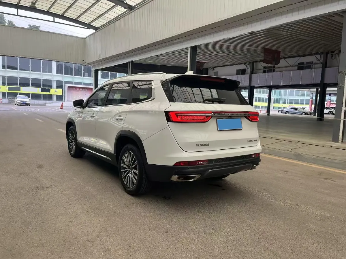 2023 Jetour X90 Plus 1.6T 197HP L4 7DCT,autocango,china used car exporter,china ev exporter,chinese used car exporter,chinese used ev exporter