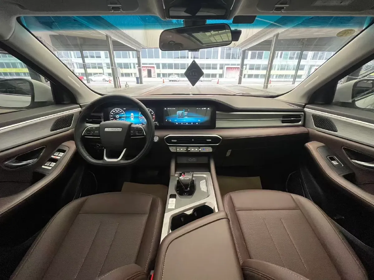 2023 Jetour X90 Plus 1.6T 197HP L4 7DCT,autocango,china used car exporter,china ev exporter,chinese used car exporter,chinese used ev exporter