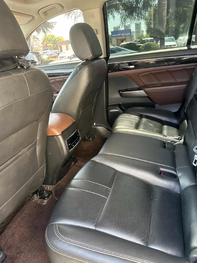 2017 GAC Trumpchi GS8 2.0T 201HP L4 6AT,autocango,china used car exporter,china ev exporter,chinese used car exporter,chinese used ev exporter