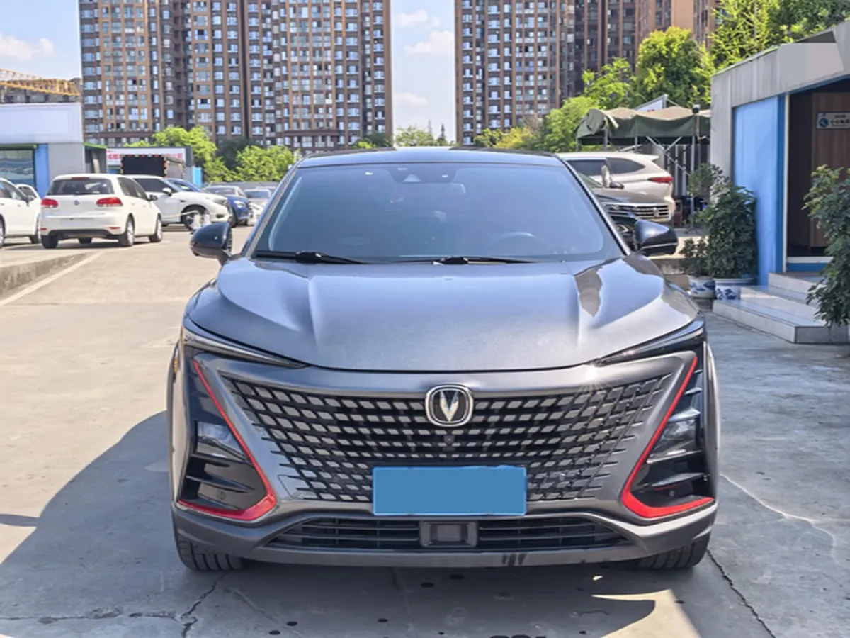2020 ChangAn UNI-T 1.5T 180HP L4 7DCT,autocango,china used car exporter,china ev exporter,chinese used car exporter,chinese used ev exporter