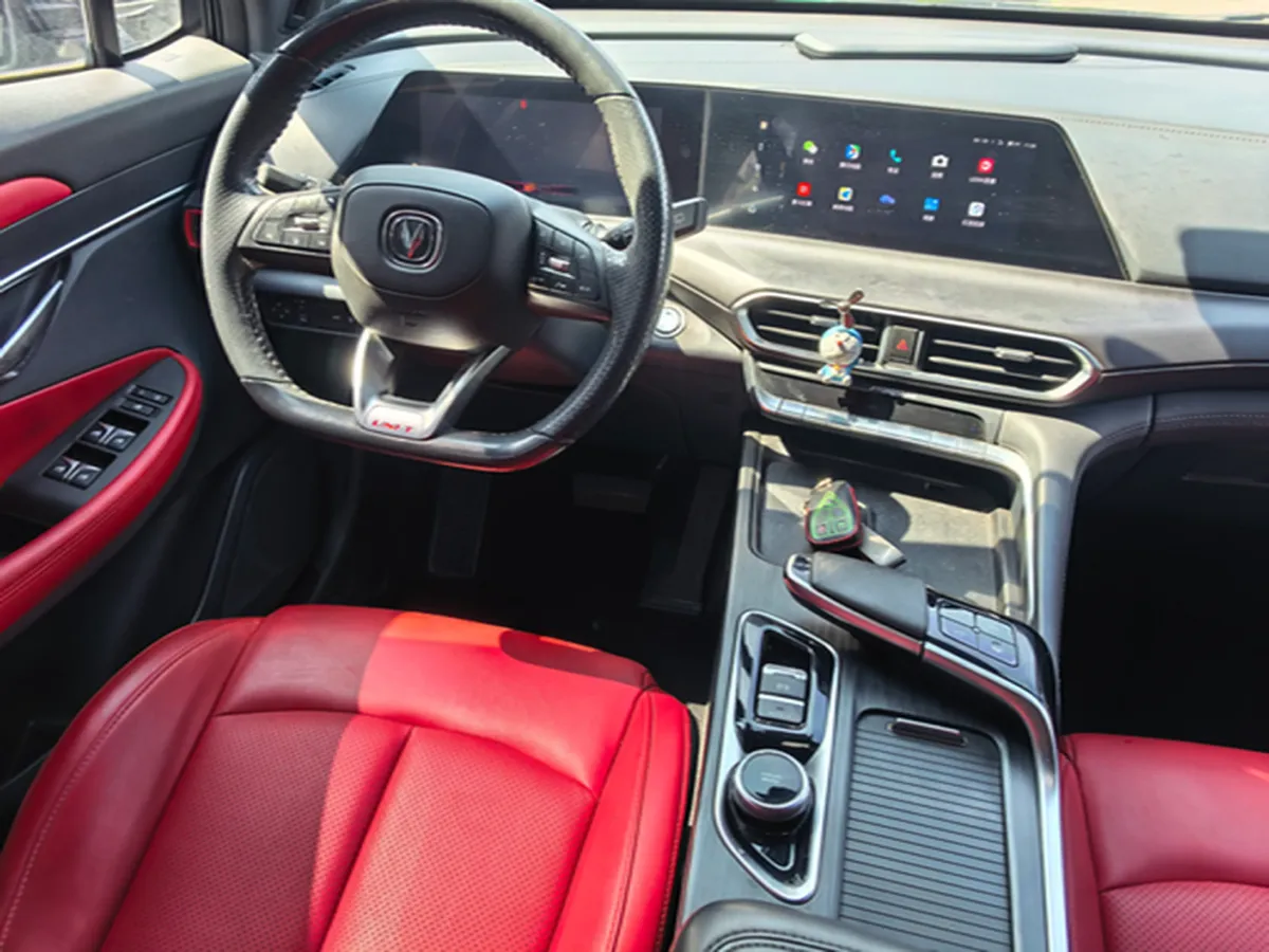 2020 ChangAn UNI-T 1.5T 180HP L4 7DCT,autocango,china used car exporter,china ev exporter,chinese used car exporter,chinese used ev exporter