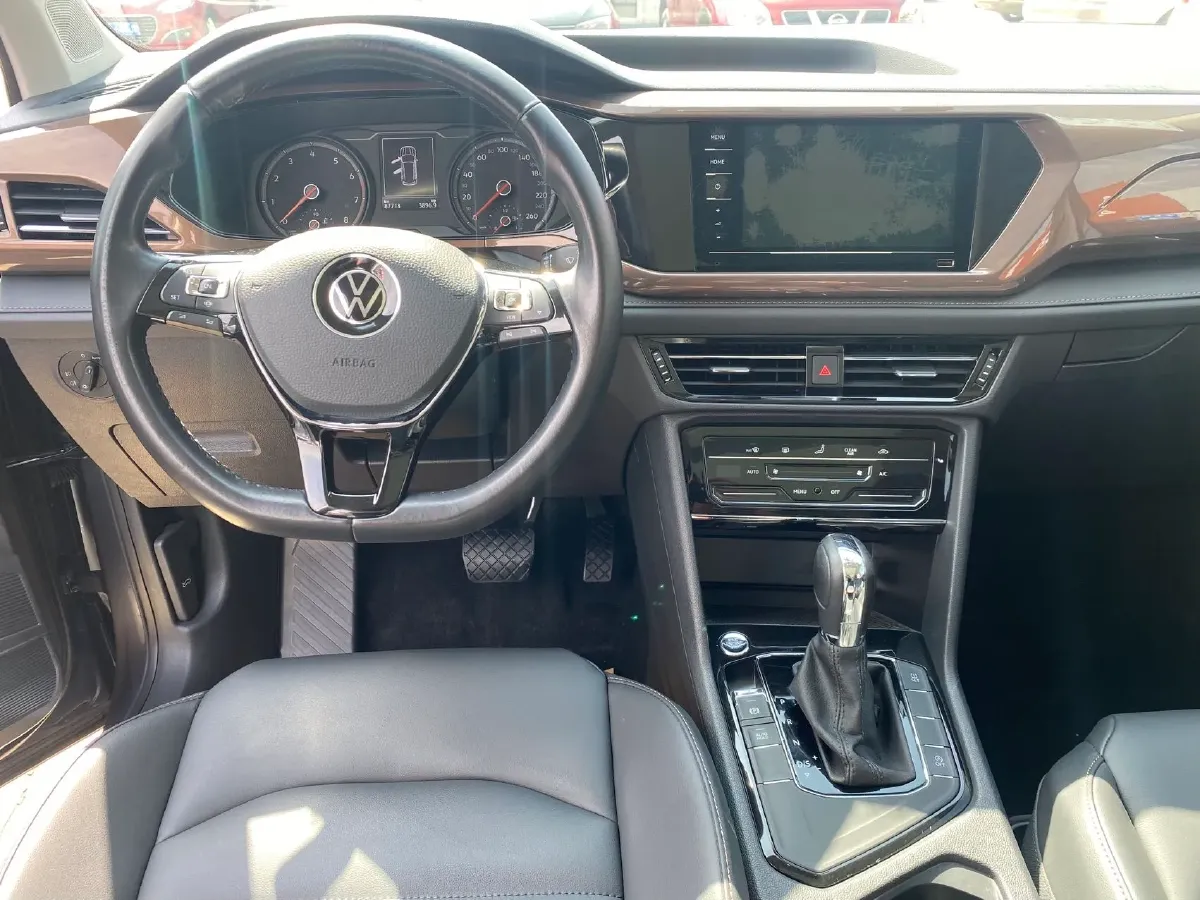 2021 Volkswagen Tharu 1.4T 150HP L4 7DCT,autocango,china used car exporter,china ev exporter,chinese used car exporter,chinese used ev exporter