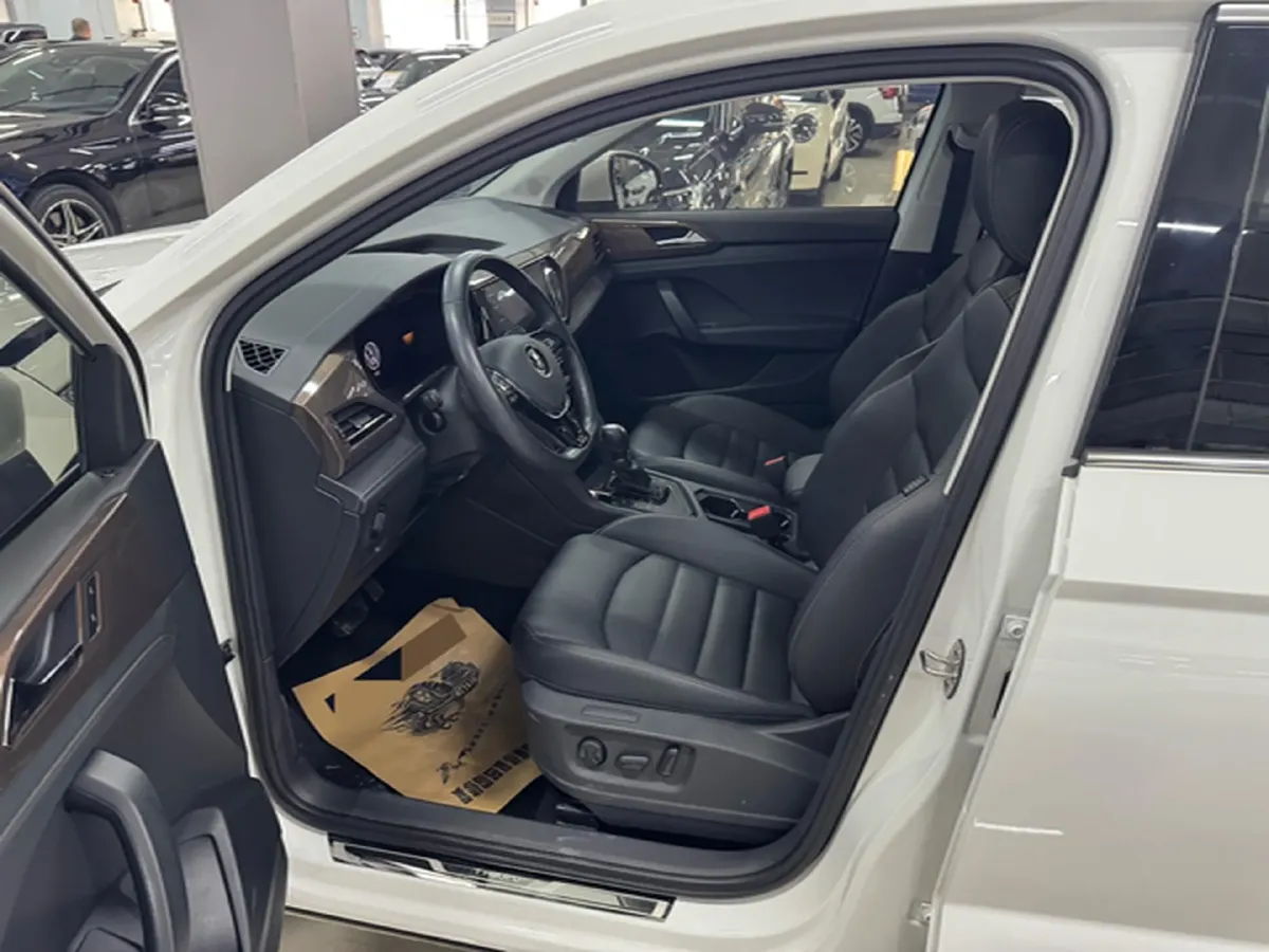 2022 Volkswagen Tharu 1.4T 150HP L4 7DCT,autocango,china used car exporter,china ev exporter,chinese used car exporter,chinese used ev exporter