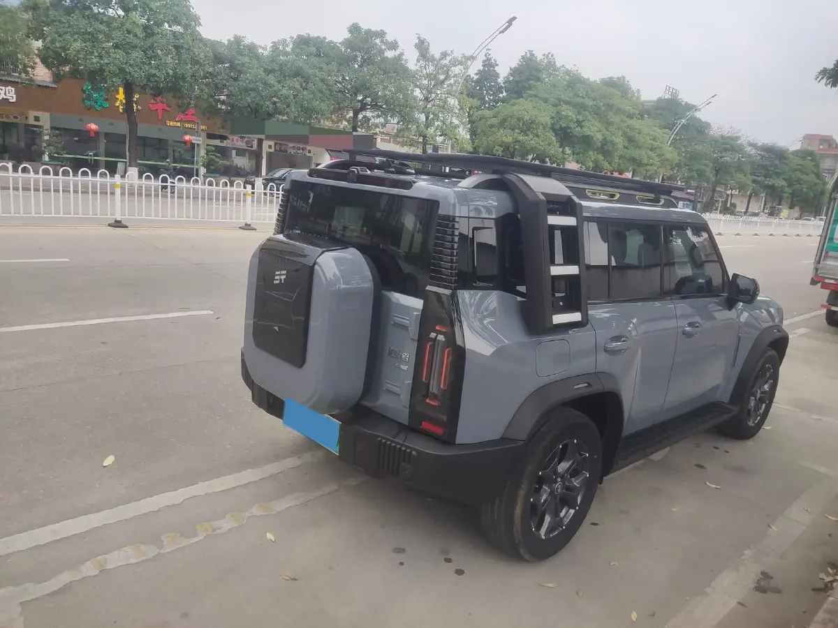 2024 Jetour ShanHai TravellerC-DM 1.5T 156HP L4 3DHT PHEV 26.7KWH,autocango,china used car exporter,china ev exporter,chinese used car exporter,chinese used ev exporter
