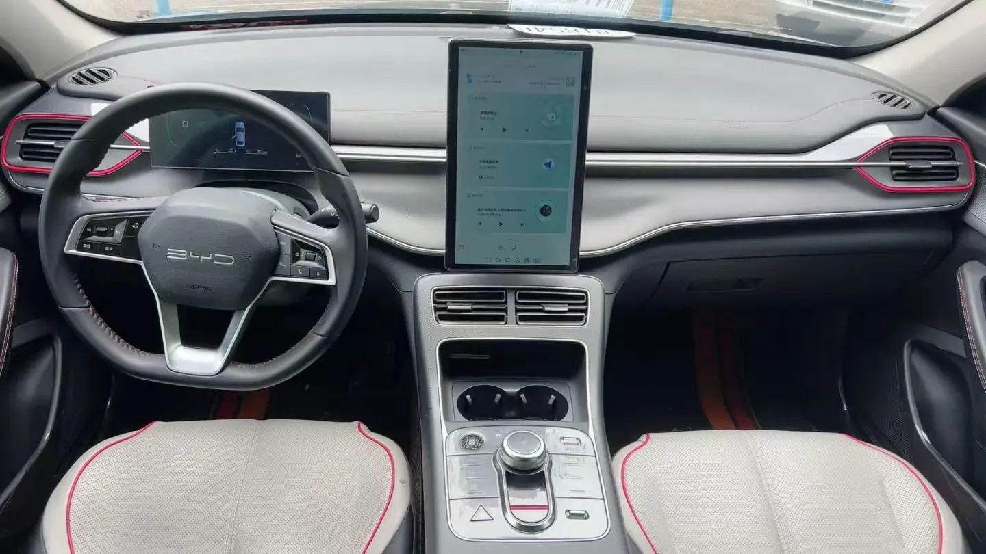 2022 Roewe RX5 MAX 1.5T 181HP L4 6AT,autocango,china used car exporter,china ev exporter,chinese used car exporter,chinese used ev exporter