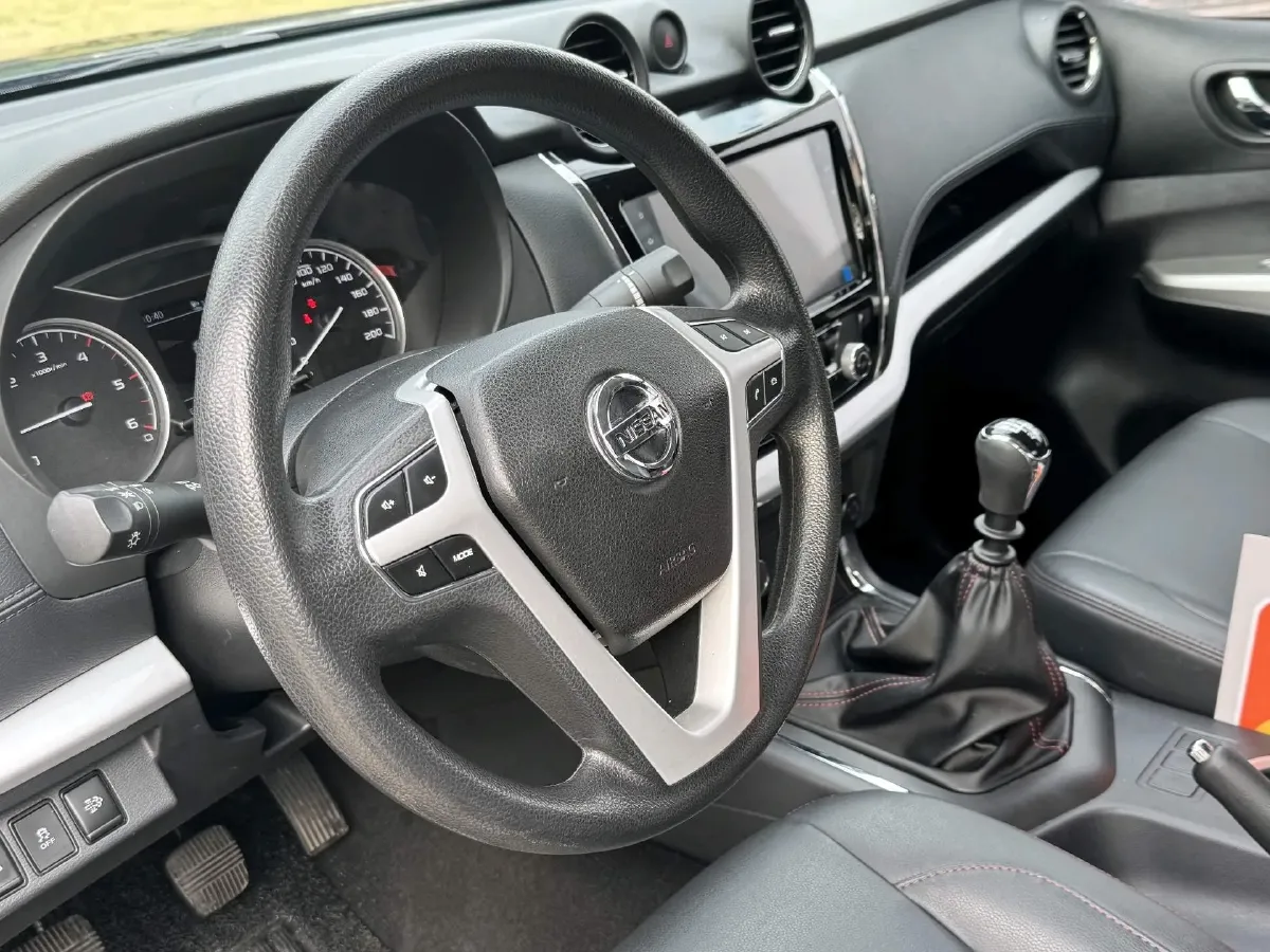 2023 Dongfeng RuiQi 6 2.3T 163HP L4 6MT,autocango,china used car exporter,china ev exporter,chinese used car exporter,chinese used ev exporter