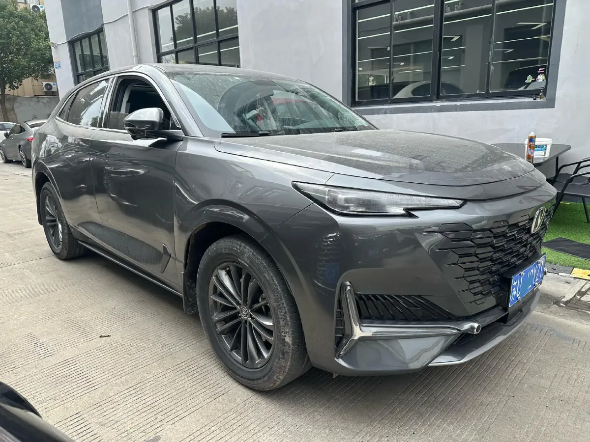 2021 ChangAn UNI-K 2.0T 233HP L4 8AT,autocango,china used car exporter,china ev exporter,chinese used car exporter,chinese used ev exporter