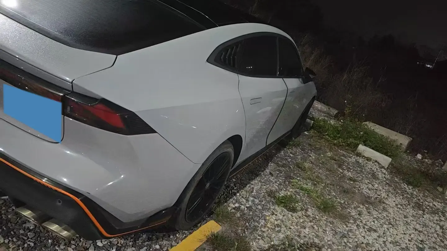 2023 ChangAn UNI-V 1.5T 188HP L4 7DCT,autocango,china used car exporter,china ev exporter,chinese used car exporter,chinese used ev exporter