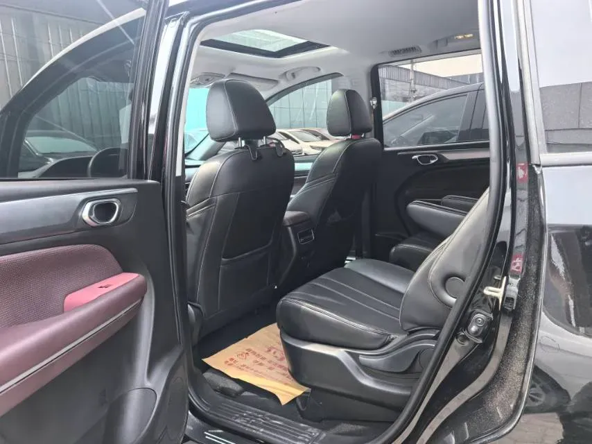 2023 GAC Trumpchi M6 1.5T 177HP L4 7DCT,autocango,china used car exporter,china ev exporter,chinese used car exporter,chinese used ev exporter