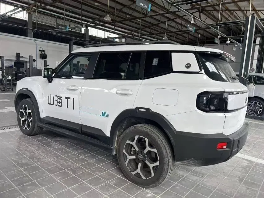 2025 MAXUS XinTu V70 2.0T 150HP L4 9AT,autocango,china used car exporter,china ev exporter,chinese used car exporter,chinese used ev exporter