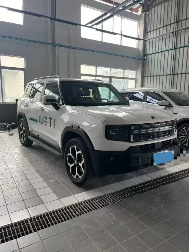 2025 MAXUS XinTu V70 2.0T 150HP L4 9AT,autocango,china used car exporter,china ev exporter,chinese used car exporter,chinese used ev exporter