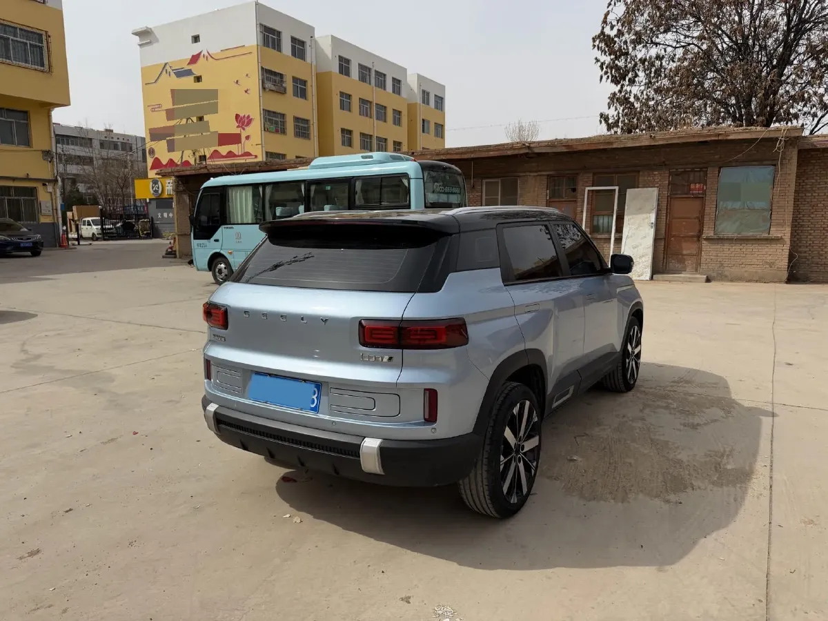 2023 Geely ICON 1.5T 181HP L4 7DCT,autocango,china used car exporter,china ev exporter,chinese used car exporter,chinese used ev exporter