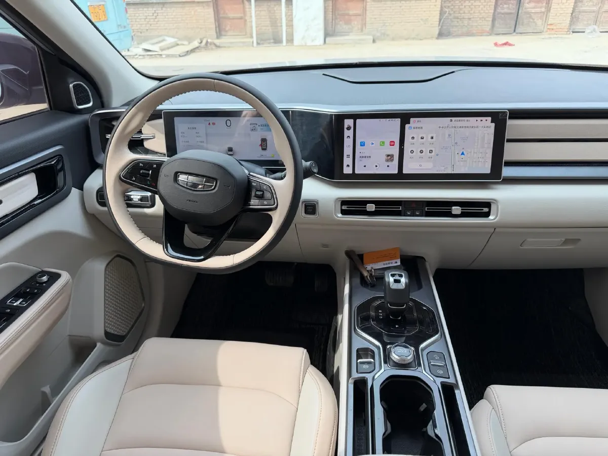 2023 Geely ICON 1.5T 181HP L4 7DCT,autocango,china used car exporter,china ev exporter,chinese used car exporter,chinese used ev exporter