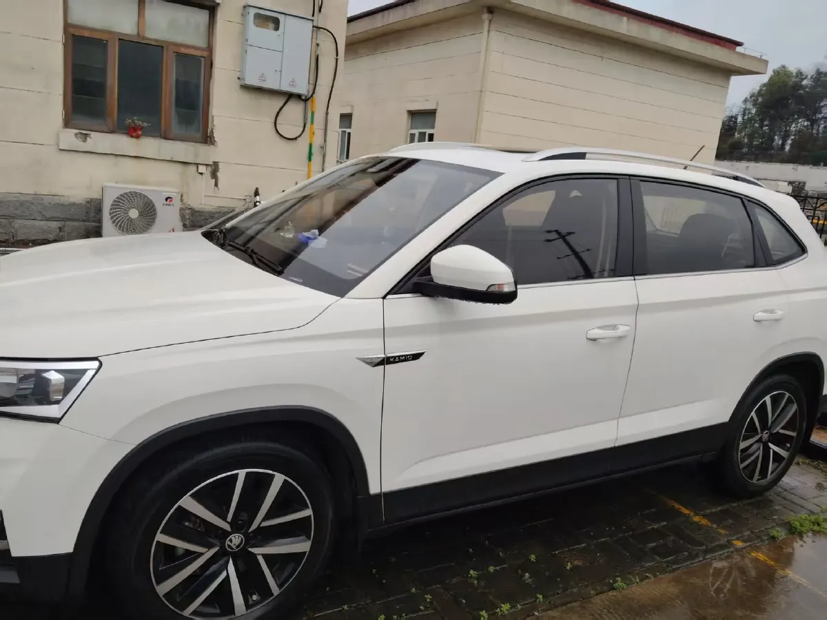 2021 Skoda Kamiq 1.5L 112HP L4 6AT,autocango,china used car exporter,china ev exporter,chinese used car exporter,chinese used ev exporter