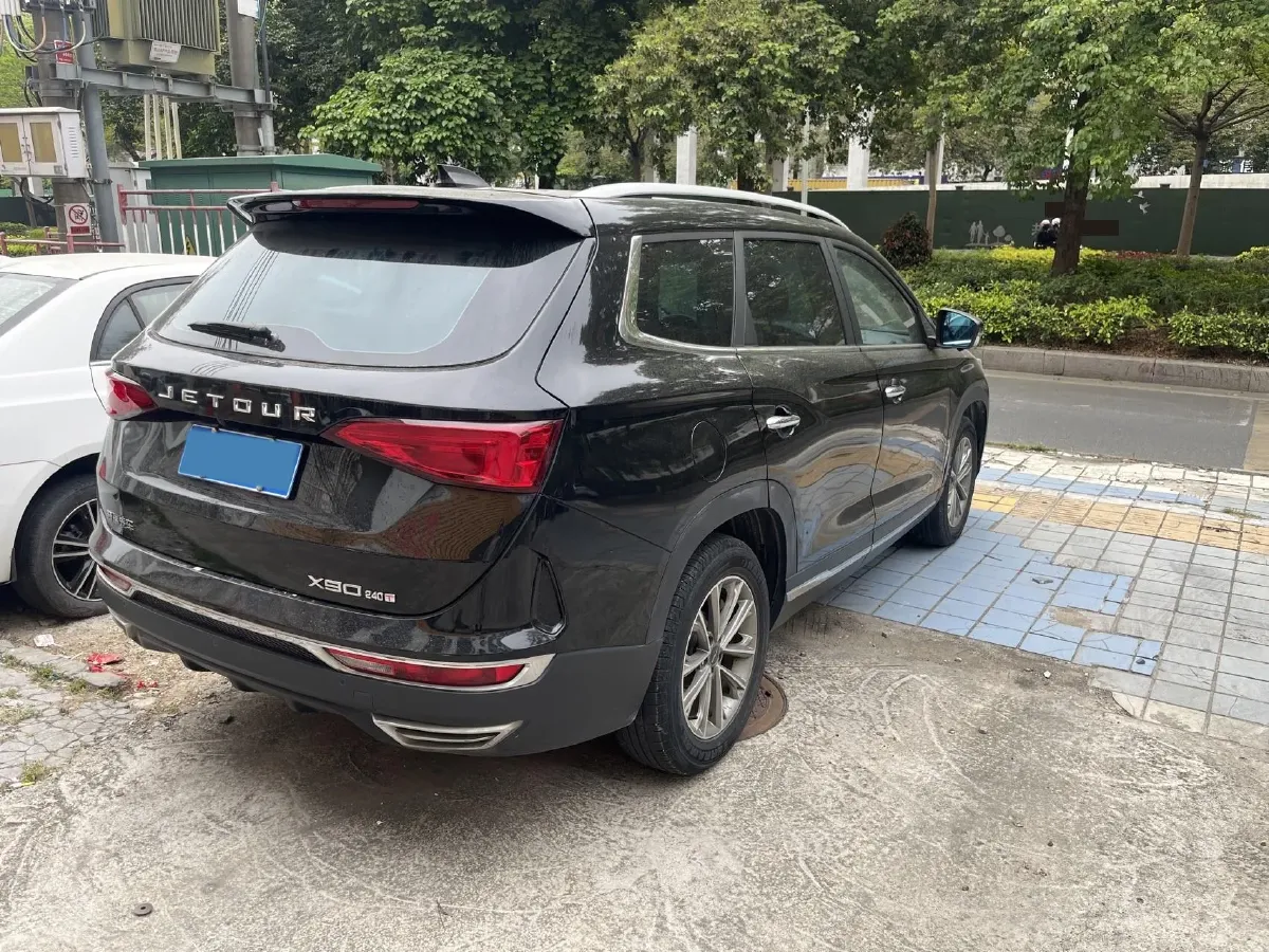 2020 Jetour X90 1.5T 156HP L4 6DCT,autocango,china used car exporter,china ev exporter,chinese used car exporter,chinese used ev exporter