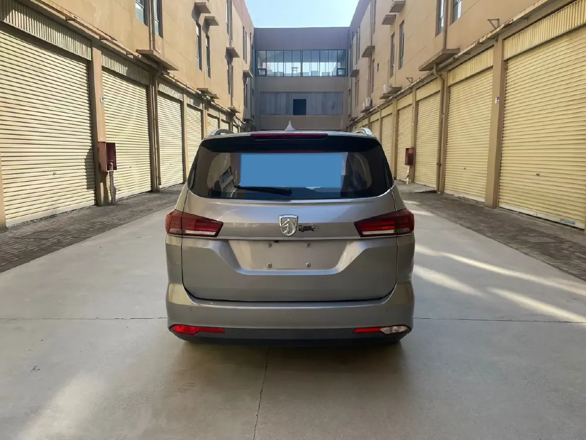 2018 BaoJun 360 1.5L 112HP L4 6MT,autocango,china used car exporter,china ev exporter,chinese used car exporter,chinese used ev exporter