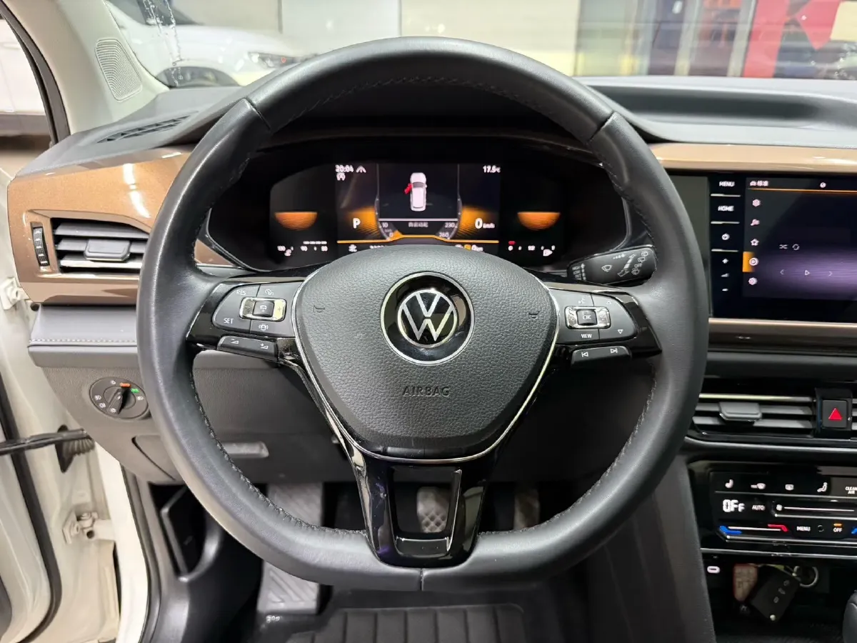 2022 Volkswagen Tharu 1.4T 150HP L4 7DCT,autocango,china used car exporter,china ev exporter,chinese used car exporter,chinese used ev exporter