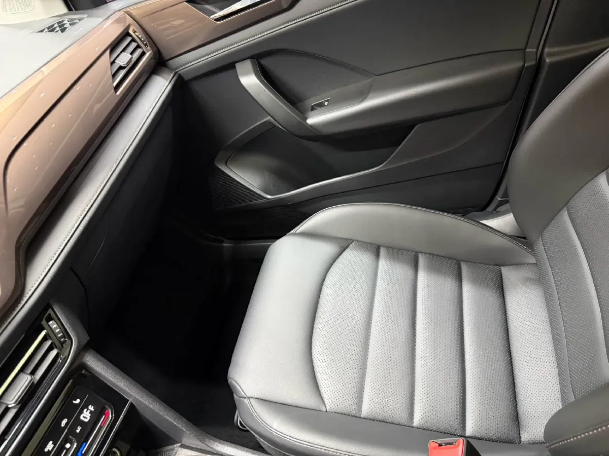 2022 Volkswagen Tharu 1.4T 150HP L4 7DCT,autocango,china used car exporter,china ev exporter,chinese used car exporter,chinese used ev exporter