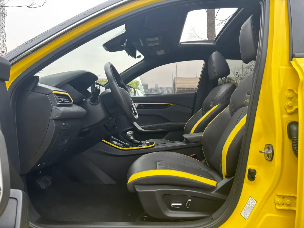 2021 DongFeng Aeolus YiXuan 1.5T 150HP L4 6DCT,autocango,china used car exporter,china ev exporter,chinese used car exporter,chinese used ev exporter