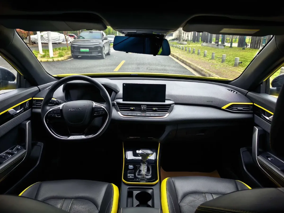 2021 DongFeng Aeolus YiXuan 1.5T 150HP L4 6DCT,autocango,china used car exporter,china ev exporter,chinese used car exporter,chinese used ev exporter